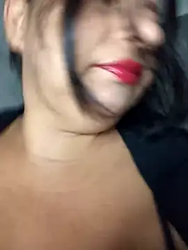 Snapshot of RosenRot07 chatting on 10.24.25 RosenRot07 online show from 10.24.25