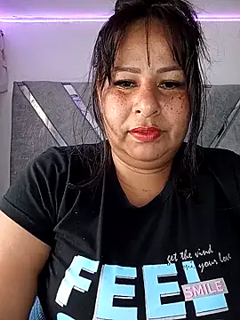 Snapshot of RosenRot07 chatting on 02.23.26 RosenRot07 online show from 02.23.26