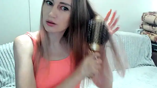 Snapshot of JessFoxxx chatting on 04.13.26 JessFoxxx online show from 04.13.26