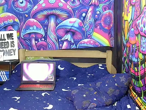 Snapshot of kenbigcockxx chatting on 06.18.26 kenbigcockxx online show from 06.18.26
