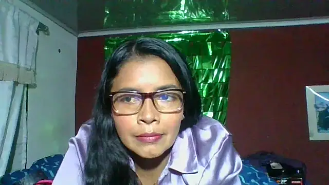 DianaOchoa  online show from 10.19.25