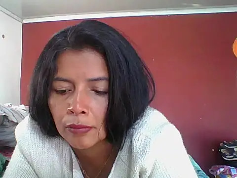 Snapshot of DianaOchoa_ chatting on 11.07.25 DianaOchoa online show from 11.07.25