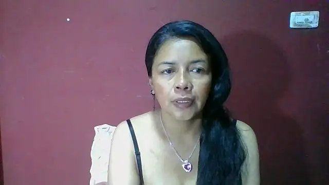 Snapshot of DianaOchoa_ chatting on 01.14.26 DianaOchoa online show from 01.14.26