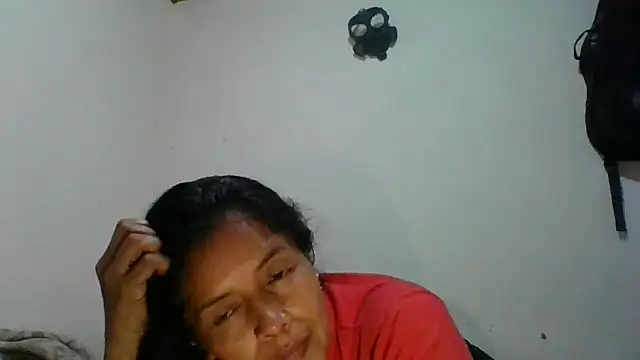 Snapshot of DianaOchoa_ chatting on 03.06.26 DianaOchoa online show from 03.06.26