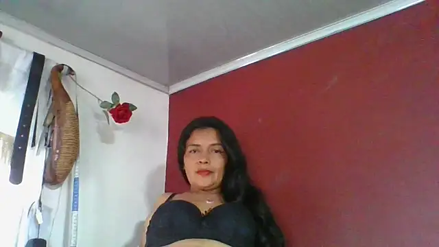 Snapshot of DianaOchoa_ chatting on 04.08.26 DianaOchoa online show from 04.08.26