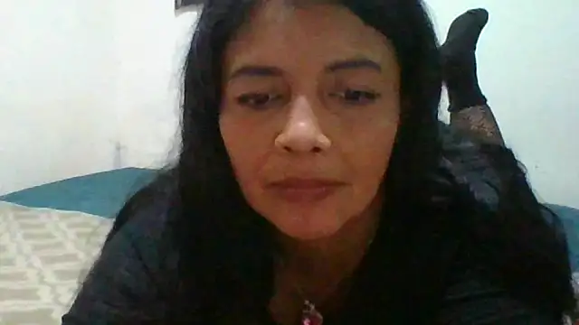 Snapshot of DianaOchoa_ chatting on 04.13.26 DianaOchoa online show from 04.13.26