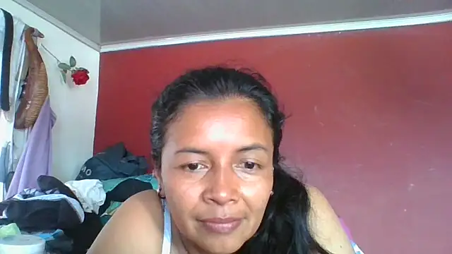 Snapshot of DianaOchoa_ chatting on 04.18.26 DianaOchoa online show from 04.18.26