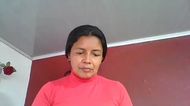 Snapshot of DianaOchoa_ chatting on 04.20.26 DianaOchoa online show from 04.20.26