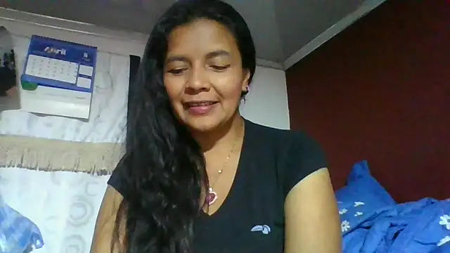Snapshot of DianaOchoa_ chatting on 05.01.26 DianaOchoa online show from 05.01.26