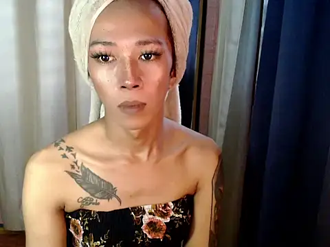 Snapshot of letsplaybeb chatting on 03.15.26 letsplaybeb online show from 03.15.26