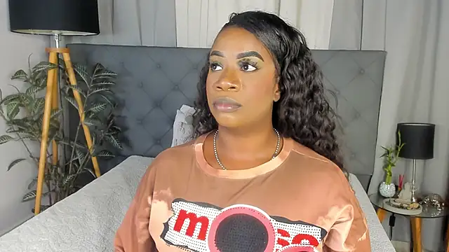 Keily-w online show from 11.17.25