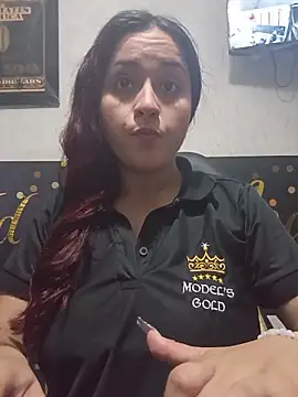 candy  fox  online show from 10.28.25