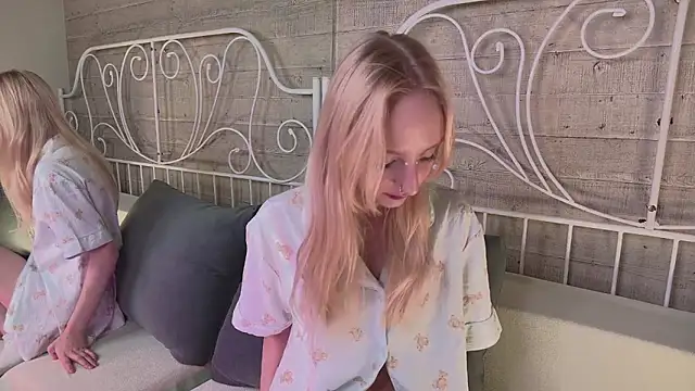 maya snow online show from 11.07.25