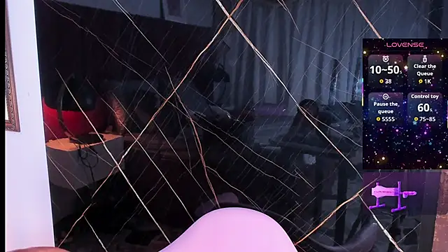 abby blond  online show from 12.04.25