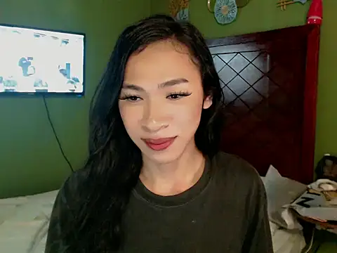 Annaloula online show from 10.14.25