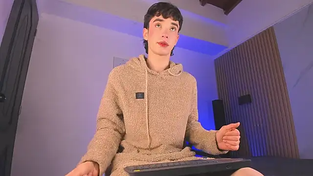 Snapshot of austin_rouse chatting on 01.11.26 austin rouse online show from 01.11.26