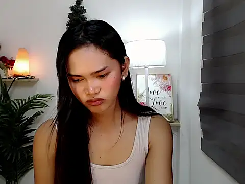 Snapshot of imperfect_zandra chatting on 11.16.25 imperfect zandra online show from 11.16.25