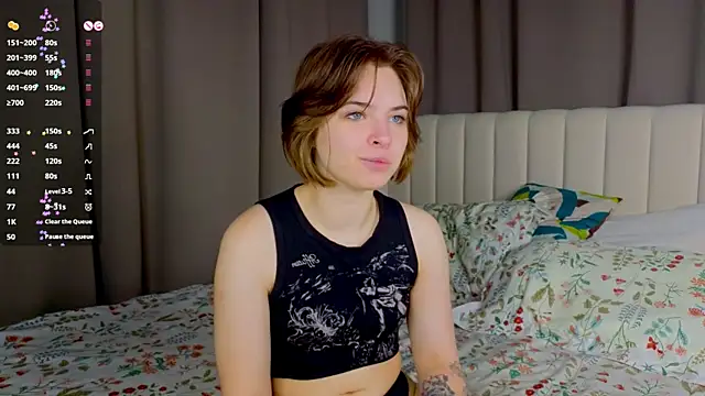 PolIyBowman online show from 10.05.25