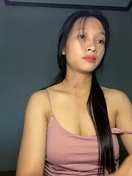 Snapshot of vyvy777 chatting on 10.14.25 vyvy777 online show from 10.14.25