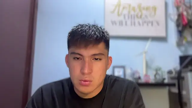 Snapshot of lovely_jay chatting on 11.05.25 lovely jay online show from 11.05.25