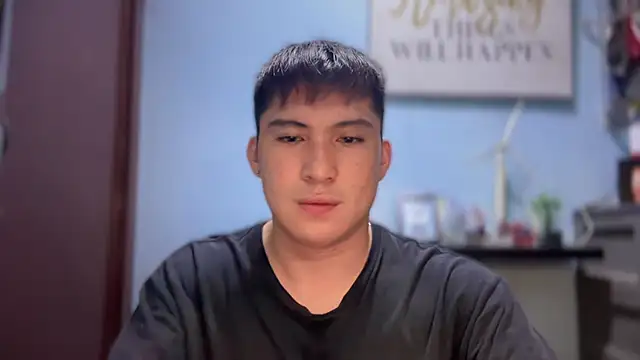 Snapshot of lovely_jay chatting on 11.10.25 lovely jay online show from 11.10.25