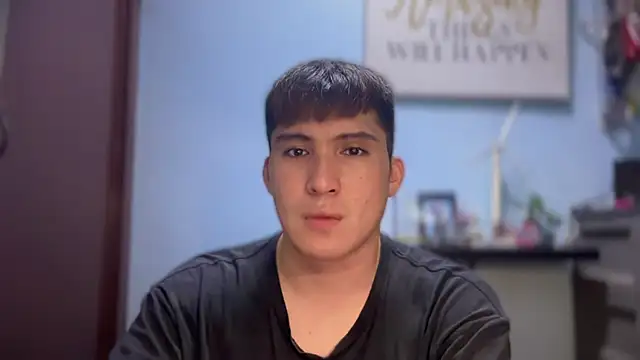 Snapshot of lovely_jay chatting on 11.12.25 lovely jay online show from 11.12.25