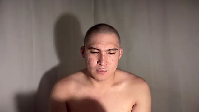 Snapshot of lovely_jay chatting on 11.17.25 lovely jay online show from 11.17.25