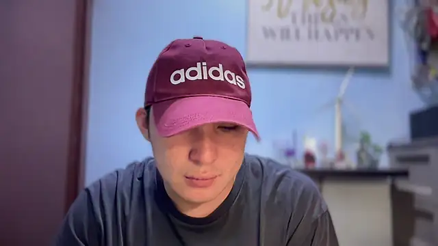 Snapshot of lovely_jay chatting on 12.03.25 lovely jay online show from 12.03.25