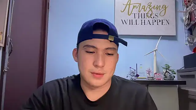 Snapshot of lovely_jay chatting on 12.18.25 lovely jay online show from 12.18.25