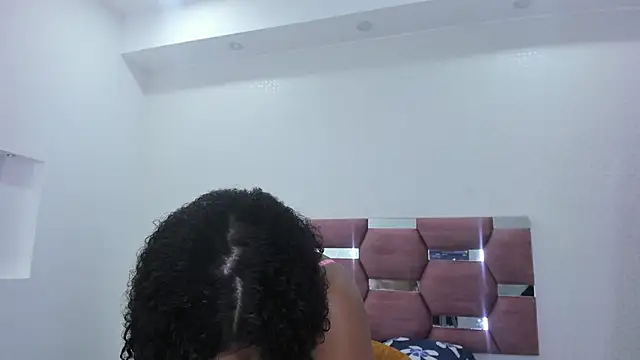 MiiaSmith   online show from 11.20.25