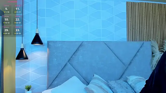 Snapshot of Jade_Whisper chatting on 11.09.25 Jade Whisper online show from 11.09.25