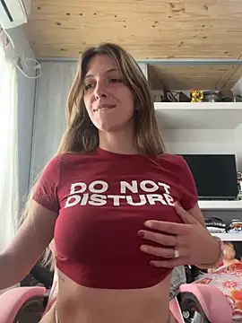 irisdollbb online show from 10.05.25