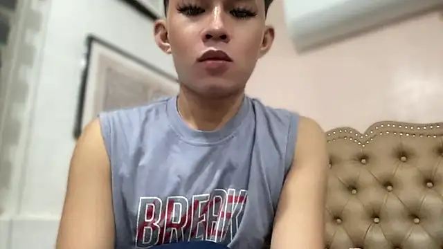 Snapshot of solana_imani chatting on 02.16.26 solana imani online show from 02.16.26