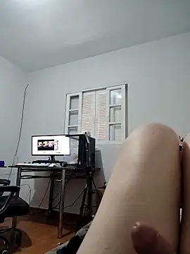 Snapshot of PriscilaSofieS2 chatting on 12.01.25 PriscilaSofieS2 online show from 12.01.25