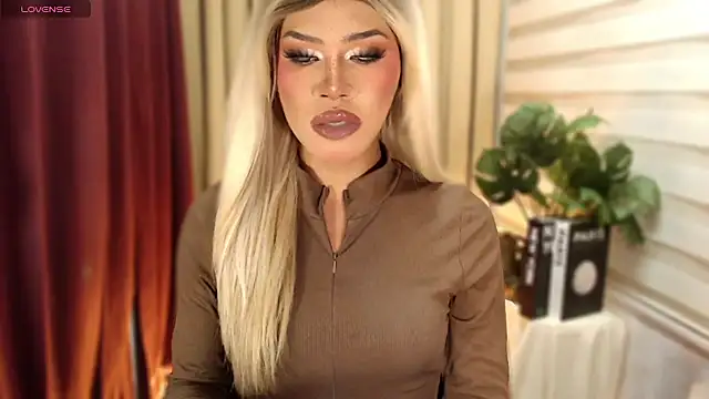 Snapshot of _tipsandchips chatting on 03.01.26 tipsandchips online show from 03.01.26