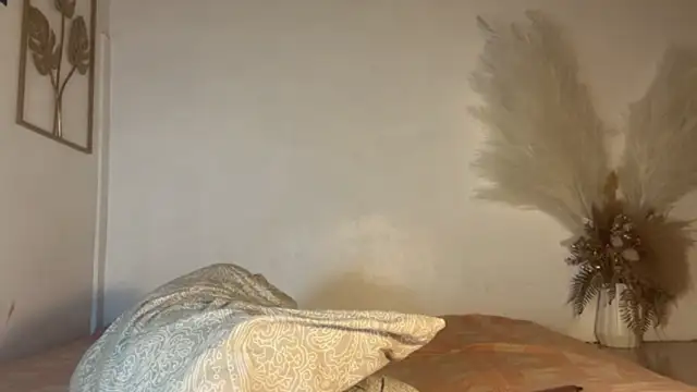 Snapshot of liannexfuckdoll chatting on 09.21.25 liannexfuckdoll online show from 09.21.25