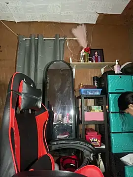 Snapshot of liannexfuckdoll chatting on 10.02.25 liannexfuckdoll online show from 10.02.25