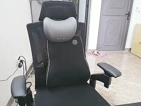 Shulee21 online show from 10.29.25