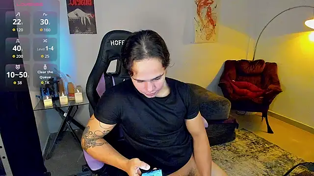 Snapshot of Maximiliano_scoott__ chatting on 01.15.26 Maximiliano scoott online show from 01.15.26