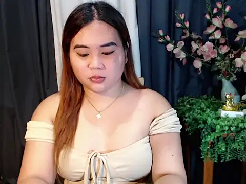 queen staceyy online show from 12.04.25