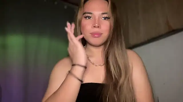 Snapshot of goddessofalltime chatting on 11.03.25 goddessofalltime online show from 11.03.25