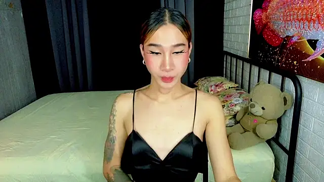 Snapshot of TRANSGODDESSA chatting on 10.03.25 TRANSGODDESSA online show from 10.03.25