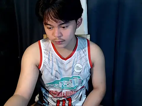 urguy toshi online show from 11.06.25