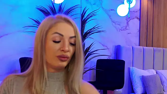 Izabellle02 online show from 03.04.26