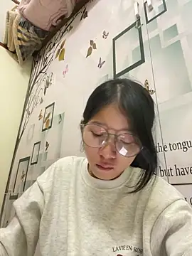 meomeo2k6 online show from 11.03.25