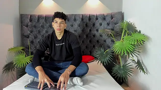 ALAN REDINGER online show from 10.31.25