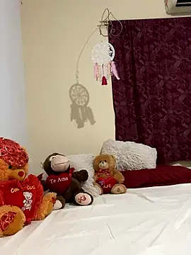 Snapshot of aphrodite_sexy chatting on 02.14.26 aphrodite sexy online show from 02.14.26