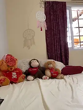 Snapshot of aphrodite_sexy chatting on 02.14.26 aphrodite sexy online show from 02.14.26