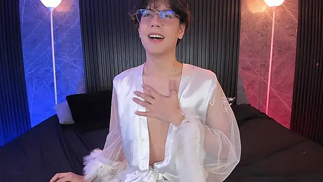 luixdust  online show from 11.16.25