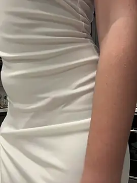 Snapshot of Umka-29 chatting on 11.21.25 Umka-29 online show from 11.21.25